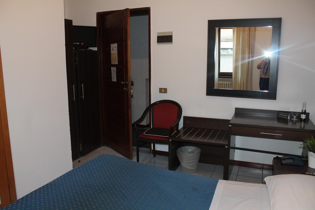 Hotel Catalani E Madrid Milano Dış mekan fotoğraf