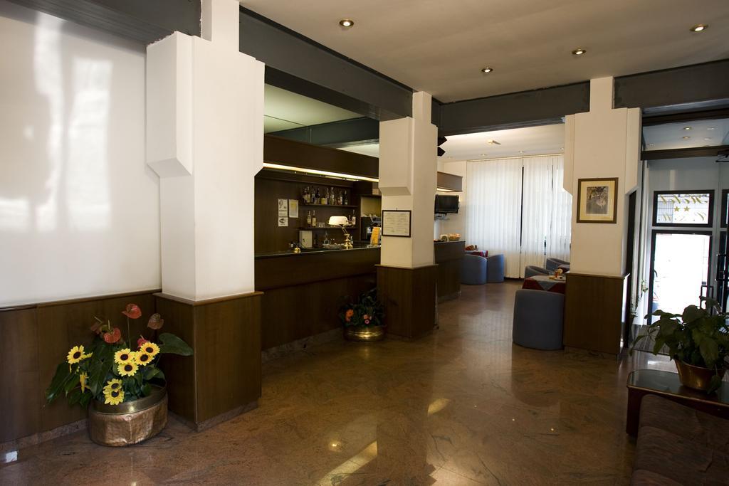 Hotel Catalani E Madrid Milano Dış mekan fotoğraf